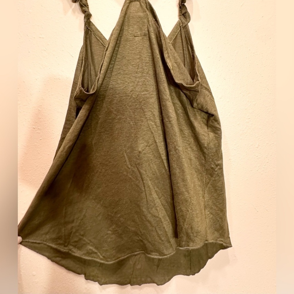 Chaser tank top Olive green linen blend tank top/cami women’s medium army green - Picture 5 of 6